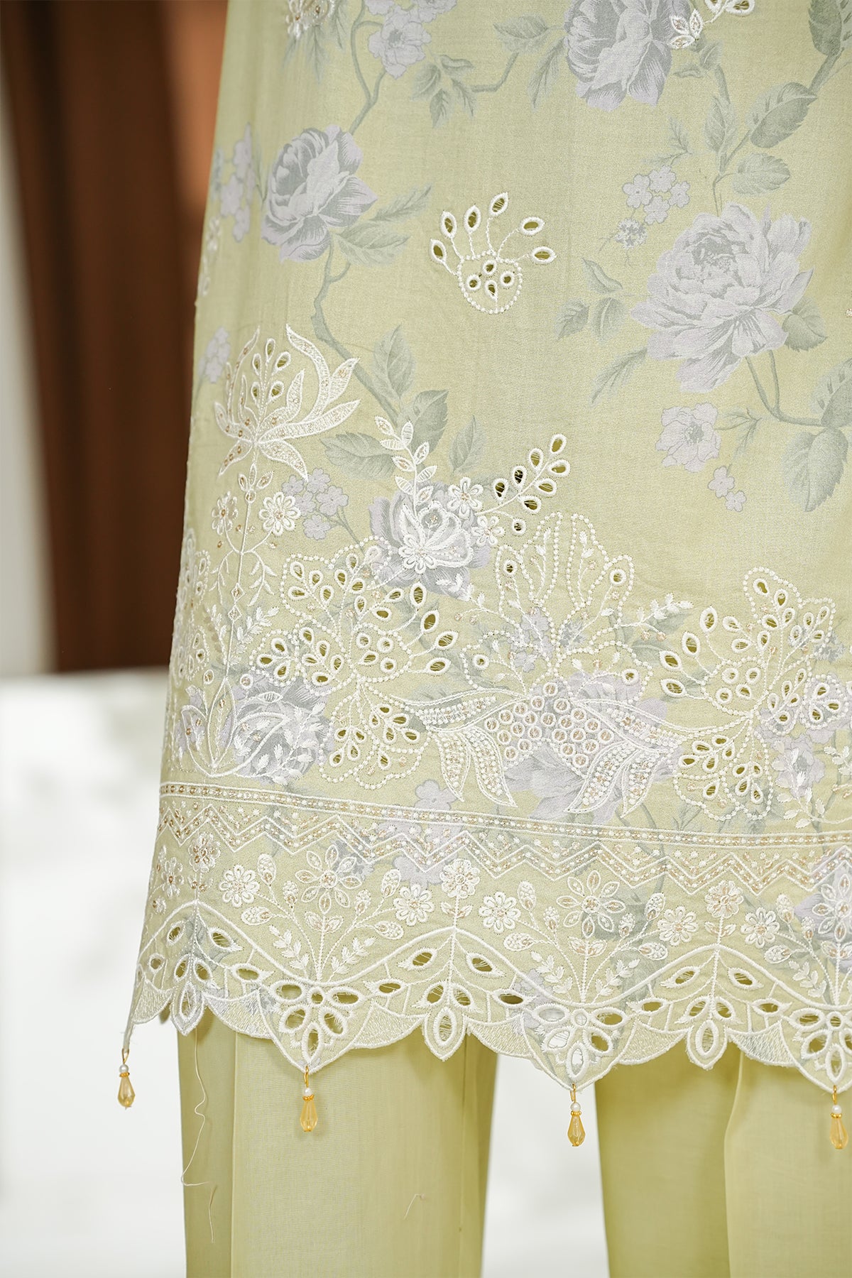 Printed & Embroidered Lawn 3-Pc Suit